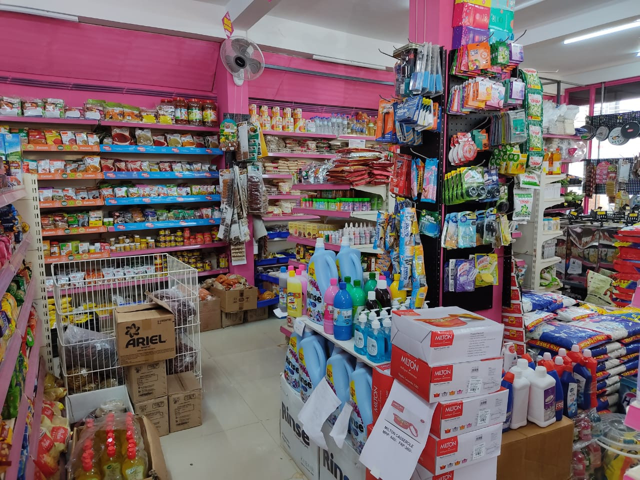 FAMILY Super Market Pullara