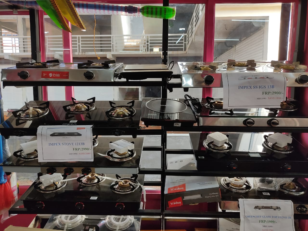 FAMILY Super Market Pullara