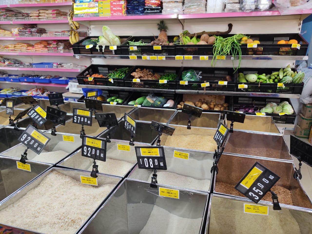 FAMILY Super Market Pullara